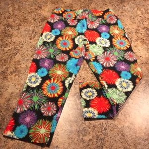 Patterned dress pants